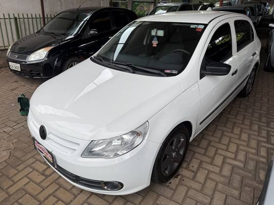 VOLKSWAGEN GOL 1.6 MI 8V FLEX 4P MANUAL G.V VOLKSWAGEN GOL 1.6 MI 8V FLEX 4P MANUAL G.V